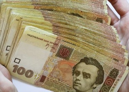 НБУ весной представит новые банкноты номиналом 100 грн