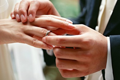 Несмотря на войну, во Львове зарегистрировали больше браков чем в прошлом году