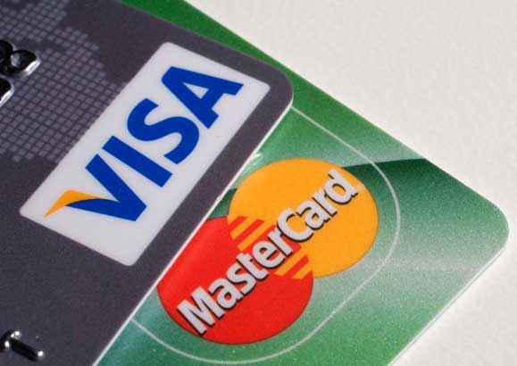 Visa і MasterCard припинили роботу в Криму