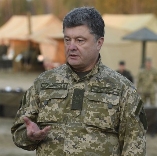 Порошенко: Сегодня в Украине наступило “настоящее перемирие”