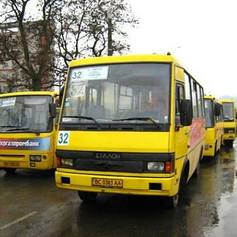 19 грудня у Львові 300 автобусів можуть не вийти на маршрут
