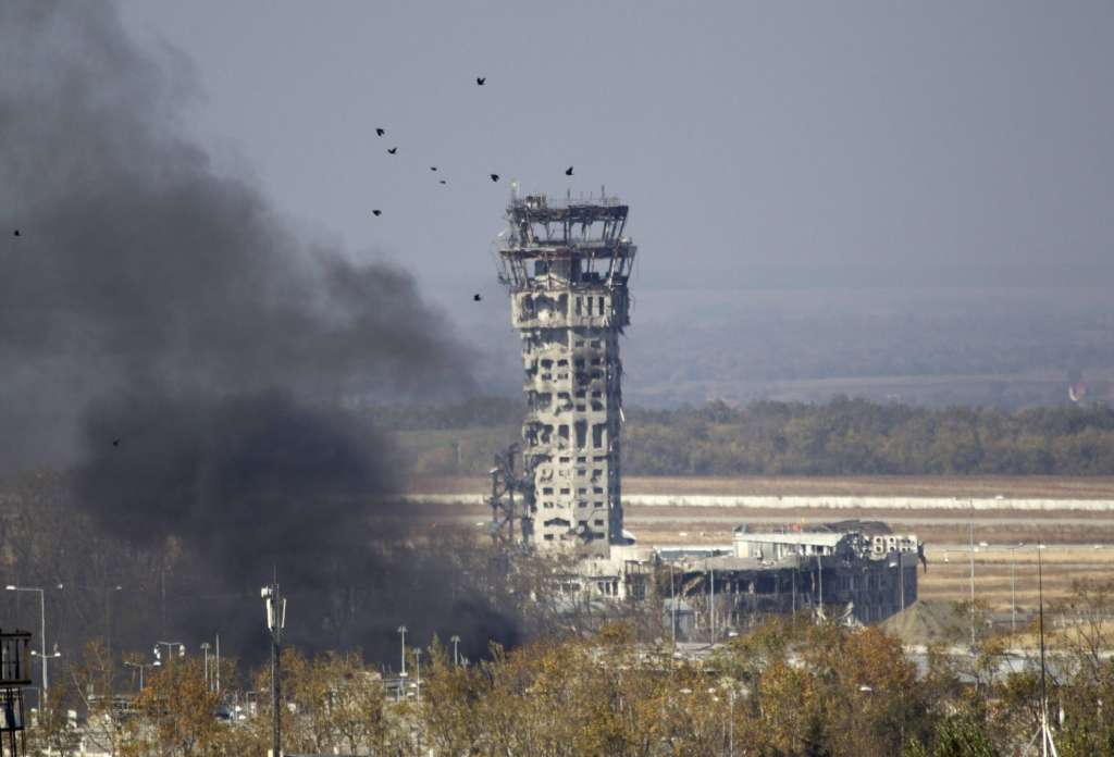 За добу в боях за Донецький аеропорт загинули шестеро “кіборгів”, ще 16 потрапили у полон