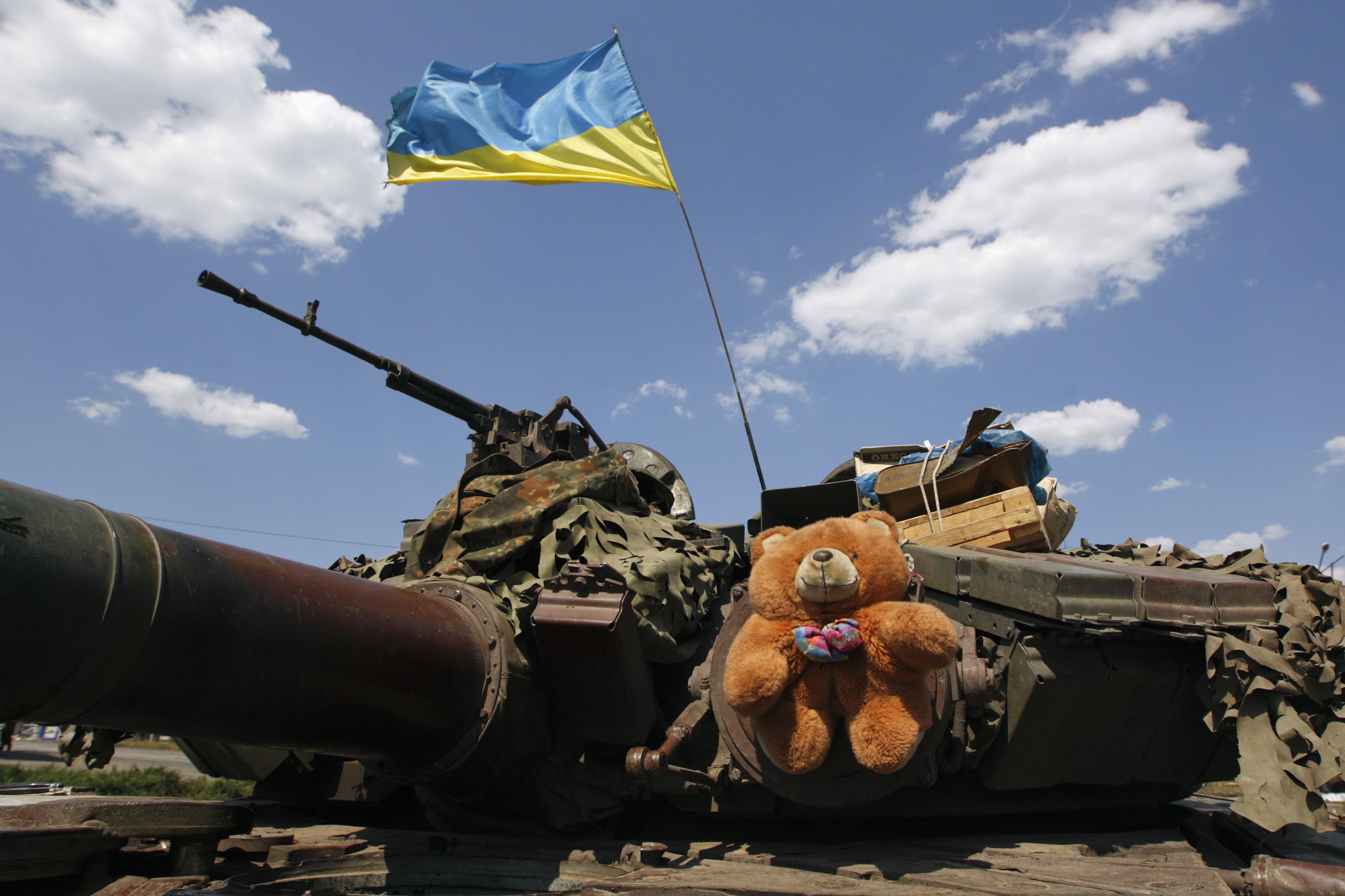 Силы АТО нанесли массированный удар по позициям артиллерии боевиков в районе Станицы Луганской