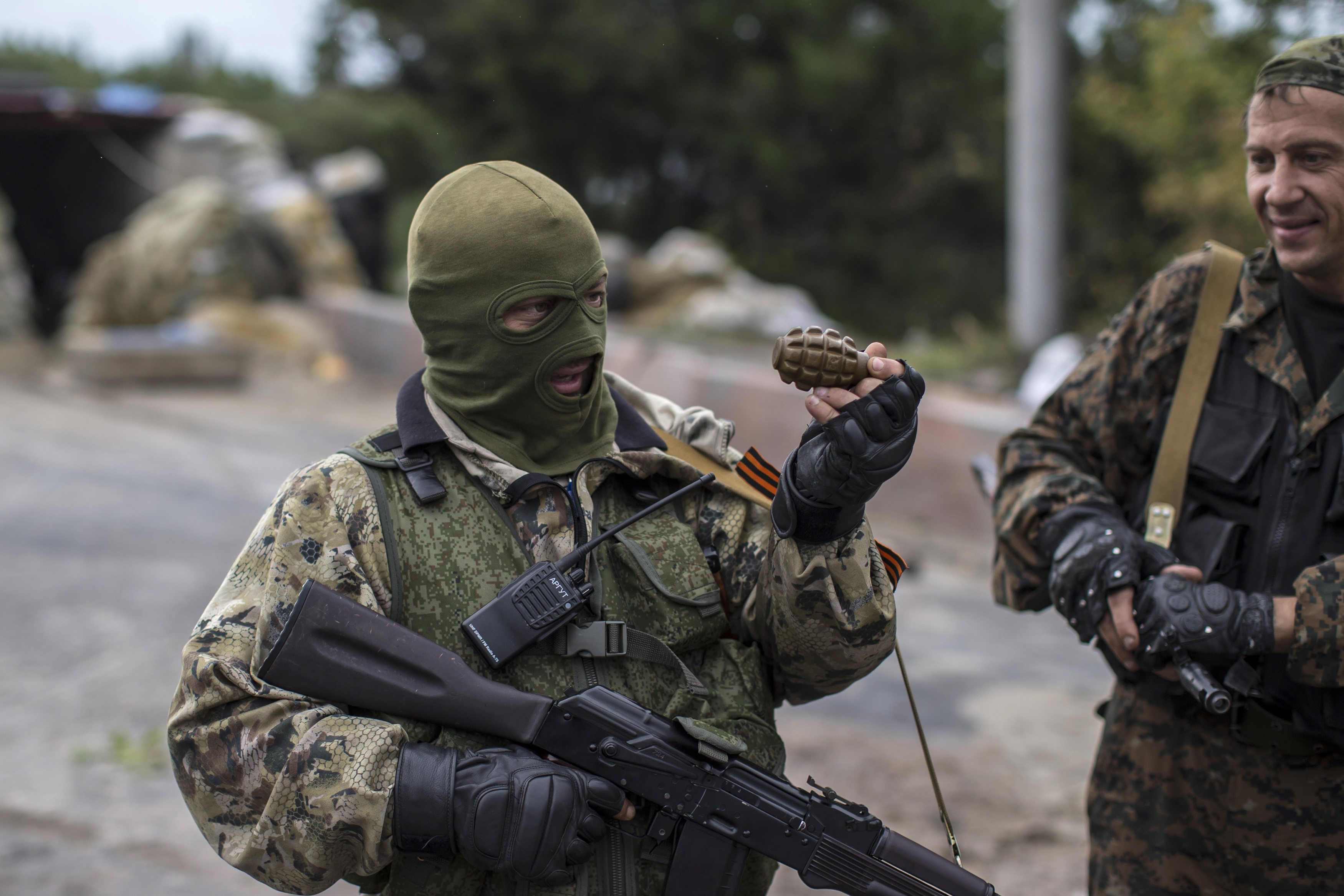 Боячись прориву української армії бойовики підірвали Путилівський міст (ВІДЕО)
