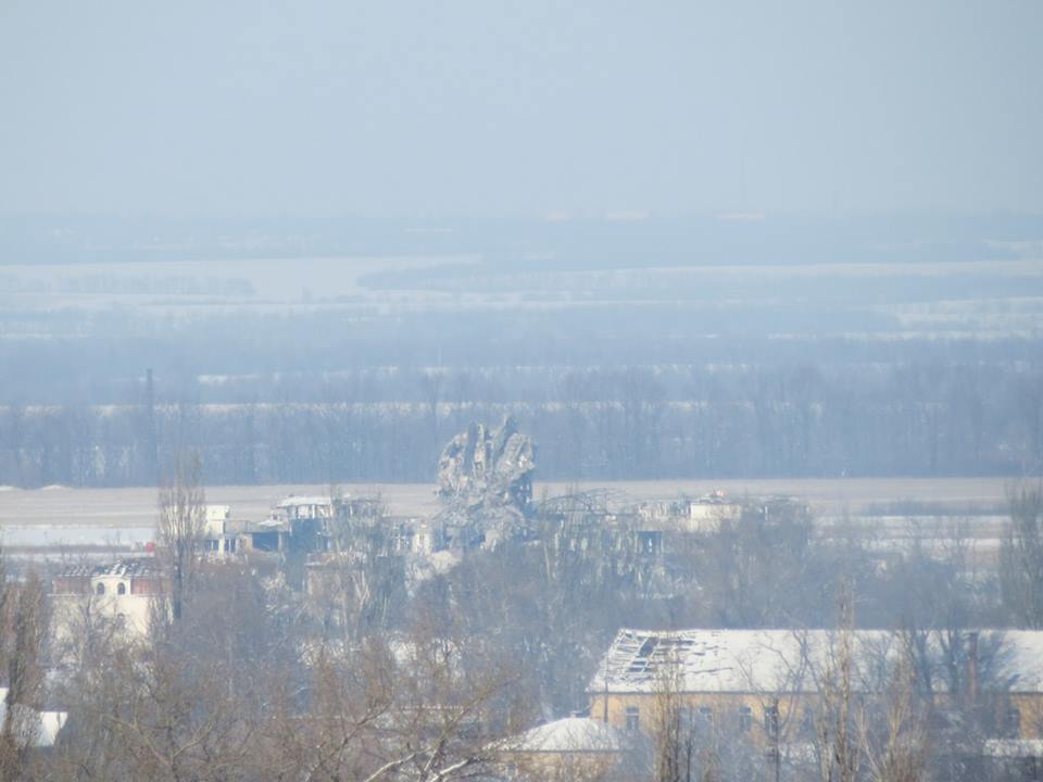 В Сети появилось первое фото разрушенной башни Донецкого аэропорта (Фото)