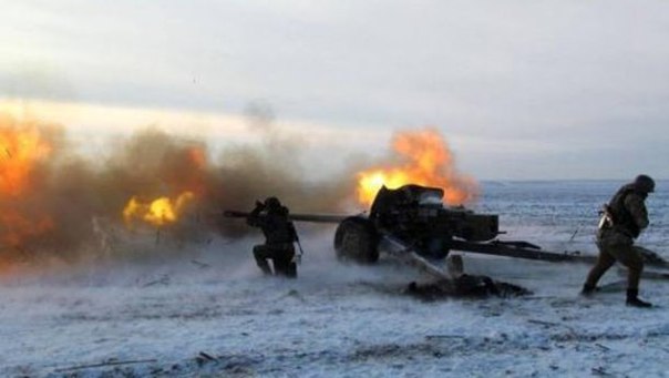 Украинские солдаты под минометным огнем террористов (Видео)