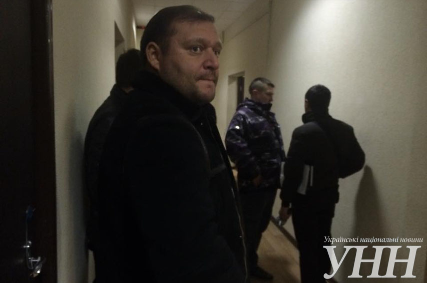 Добкін прийшов в суд захищати Єфремова (ФОТО)