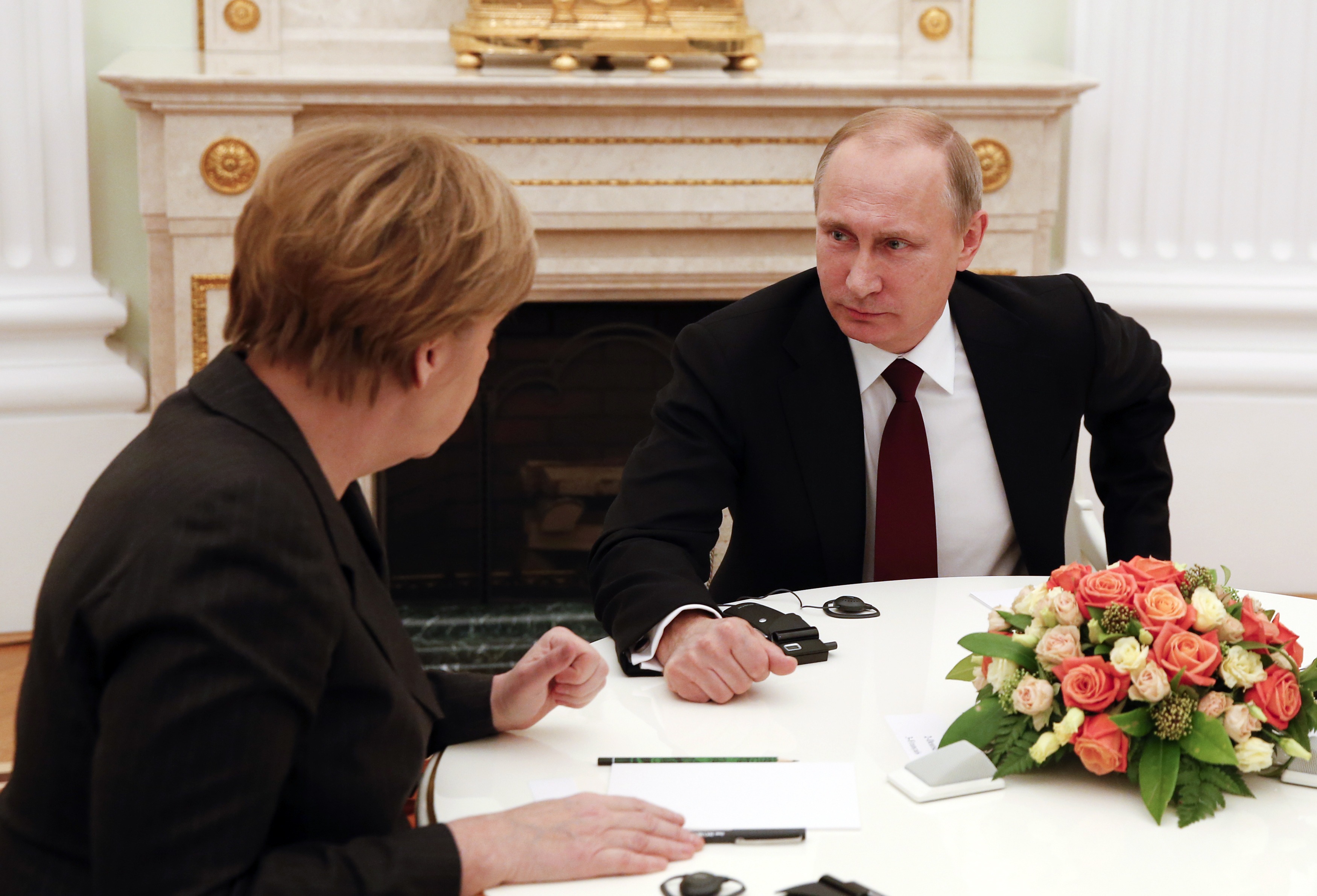 Меркель висунула ультимантум Путіну