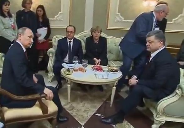 Порошенко, Путин, Меркель и Олланд начали переговоры в Минске (ФОТО)