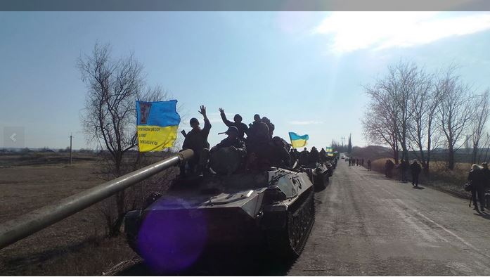Украина не будет отводить полностью технику от линии соприкосновения – СНБО