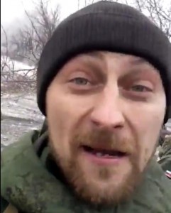 Як люди Захарченка знущаються над військовополоненими під Дебальцевим (відео)