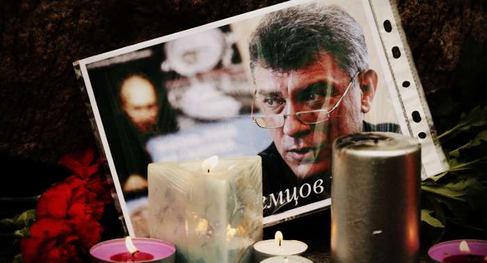 Выдвинуто две версии убийства Немцова