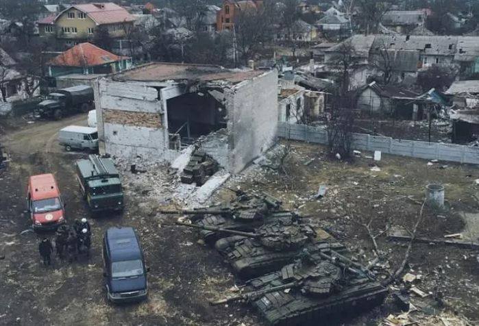 Терористи ховають танки по житлових кварталах Донецька (ФОТОФАКТ)