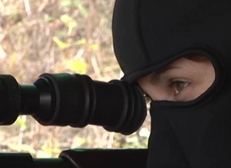 Знищено снайперку «ДНР». Їй під час бою відстрелили голову (відео)