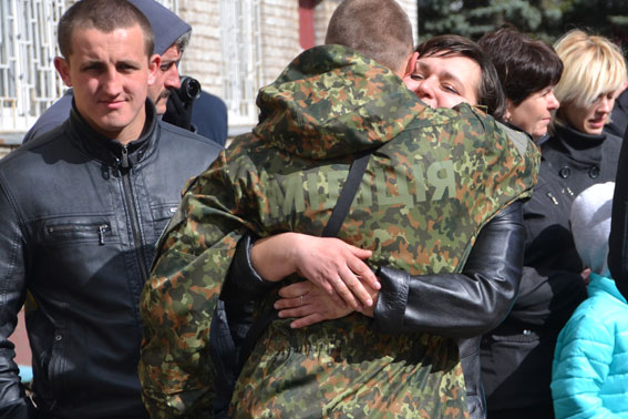 Львівські міліціонери поїхали у зону бойових дій на сході України (фото)
