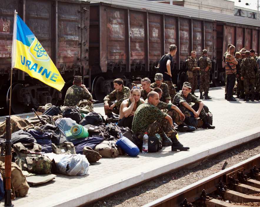 Родственники львовских бойцов 24-й бригады требуют ротации военных