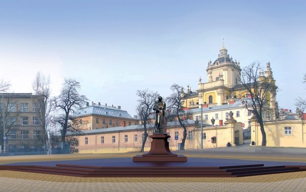 Во Львове на площади святого Юра демонтировали советские конструкции