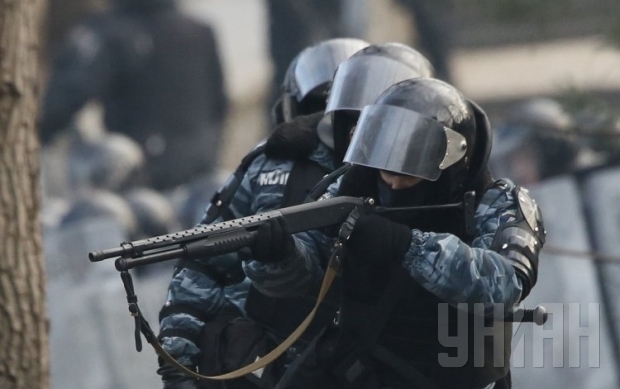 Суд заарештував “беркутівця”, якого підозрюють у вбивстві активістів Майдану