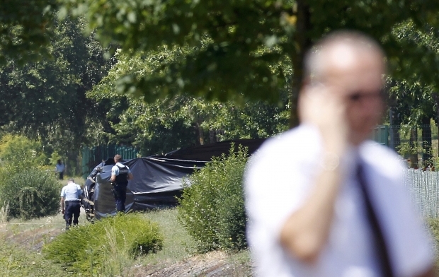 Теракт на заводе во Франции устроил отец троих детей, погибший оказался его начальником – СМИ