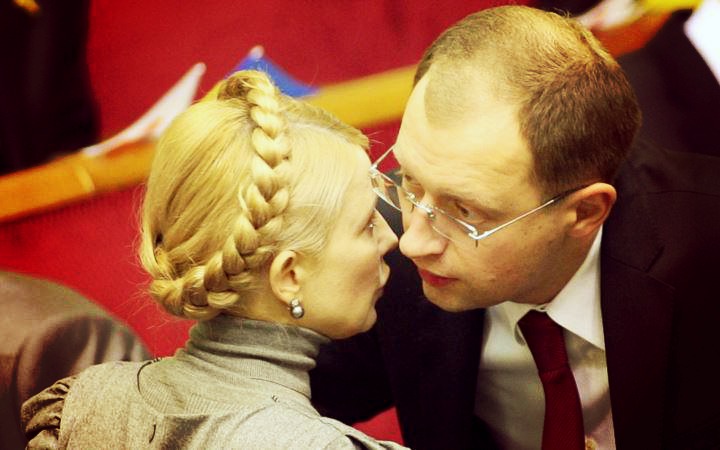 “Любощі Ради”: Як Яценюк після звинувачень Тимошенко перейшов на пестощі (ВІДЕО)