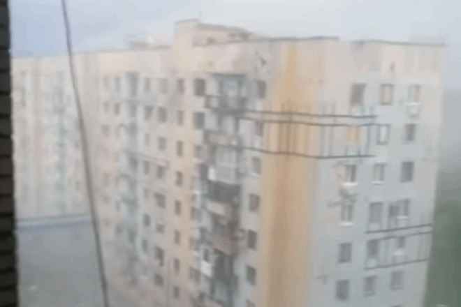 Опубликовано видео ужасающего обстрела террористами жилого дома в Авдееке