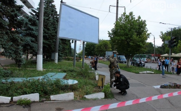 В Одесі міліція знешкодила саморобний вибуховий пристрій (фото)
