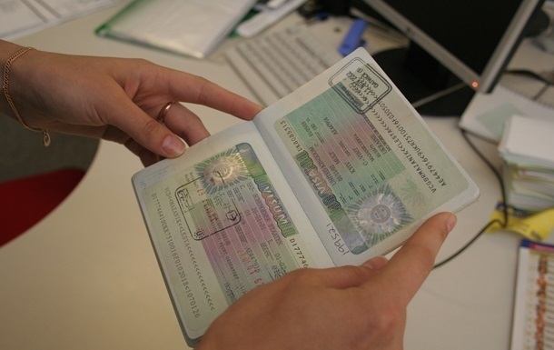 Країни Шенгену посилили вимоги до українців для отримання віз – ЗМІ
