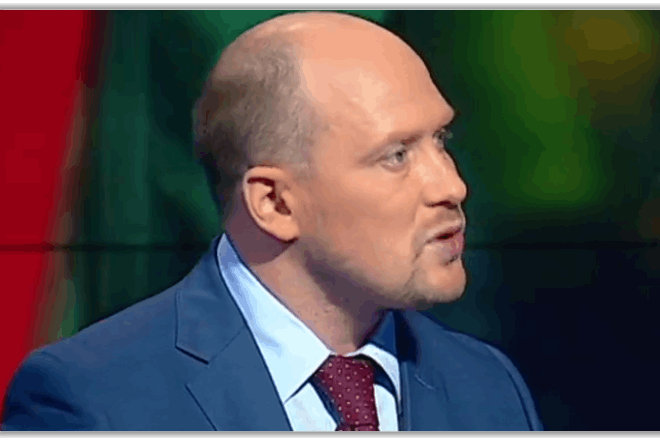 Каплін звинуватив Яценюка в “кришуванні” видобутку бурштину в Житомирі