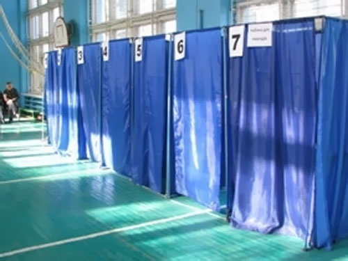 У Чернігові зафіксовано факти фотографування бюлетенів виборцями