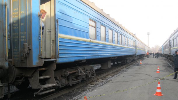 Потяг-вбивця забрав життя трьох осіб на Донеччині