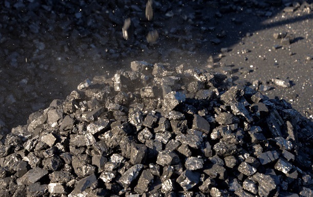 Постачальником вугілля з АТО в Україну буде фірма, пов`язана “Газпромбанком”. Документ