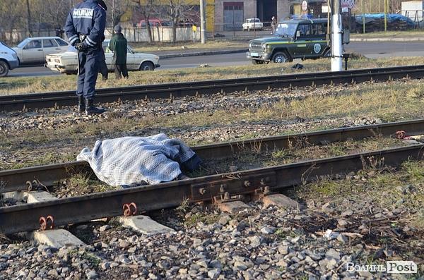 У Львові потяг збив на смерть пенсіонера