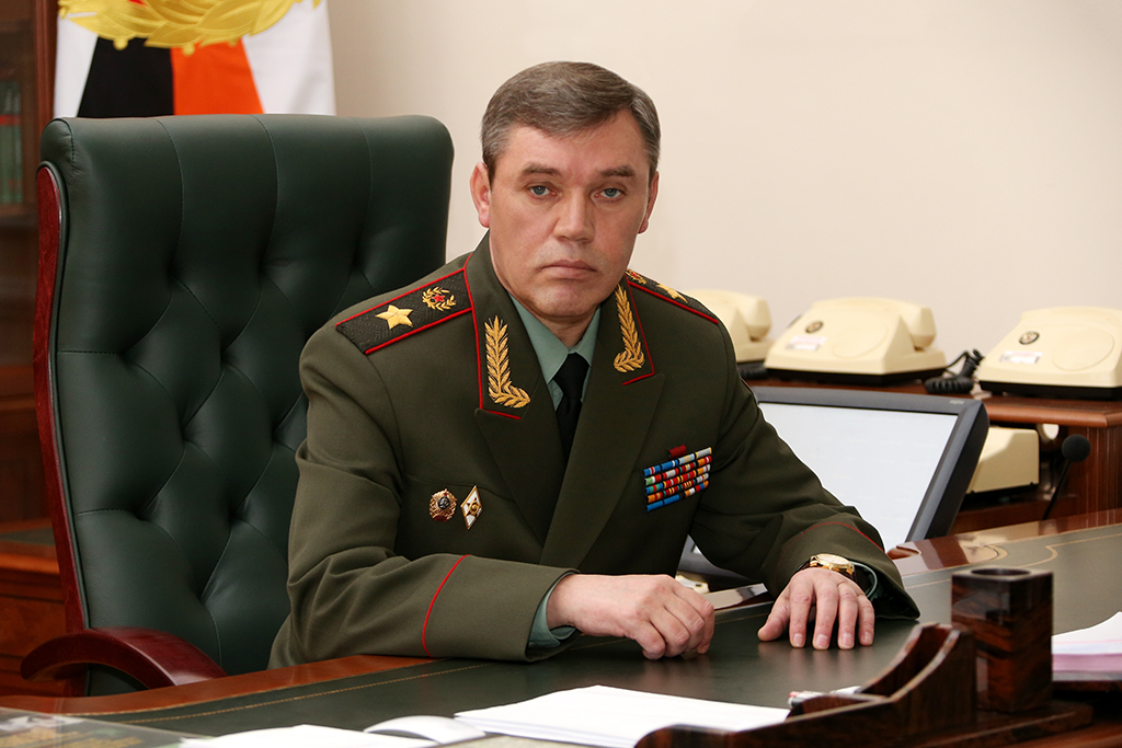 Начальник Генштабу РФ і 10 російських військових будуть оголошені у міжнародний розшук – СБУ