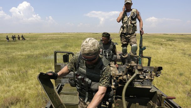 Українська армія відбила у терористів населений пункт на Донбасі, — журналіст