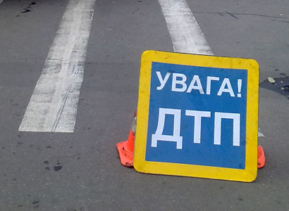 На трассе Киев – Чоп легковушка столкнулась с грузовиком, погибли два человека
