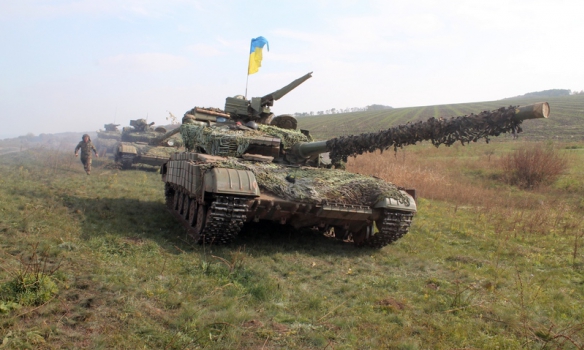 Силы АТО завершили отвод танков на Артемовском направлении (Фото)