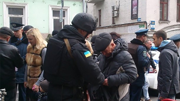 На Марші Героїв у Києві вибух (Фото)