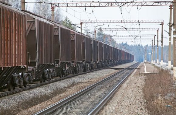 На Львовщине смертельно травмированы грузовым поездом 52-летнего мужчину