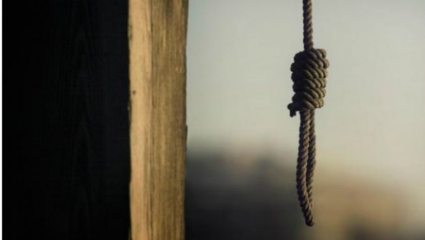 15-летняя девушка совершила самоубийство на Волыни