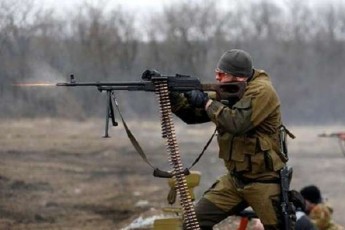 Ситуація на Донбасі загострюється: терористи гатять по всіх секторах