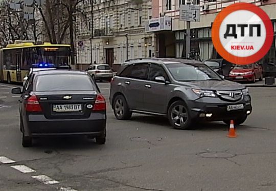 У Києві сталася аварія, у якій постраждали два прокурори (ФОТО)