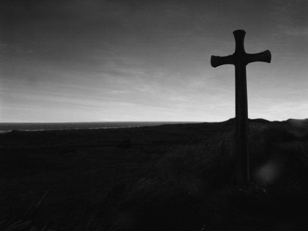 ws_Cross_and_grave_1280x960
