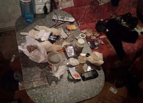 У центрі Львова поліція виявила наркопритон (ФОТО)