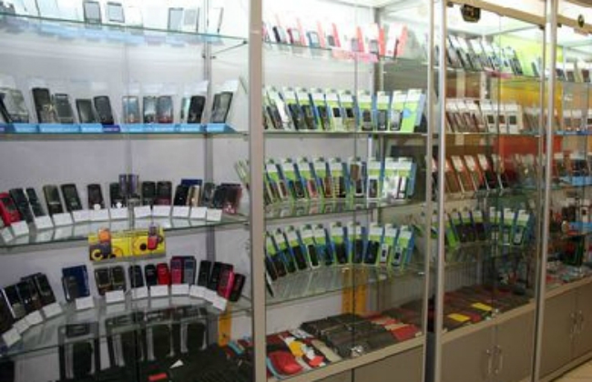Крадії «винесли» телефони на 150 тисяч (ФОТО)