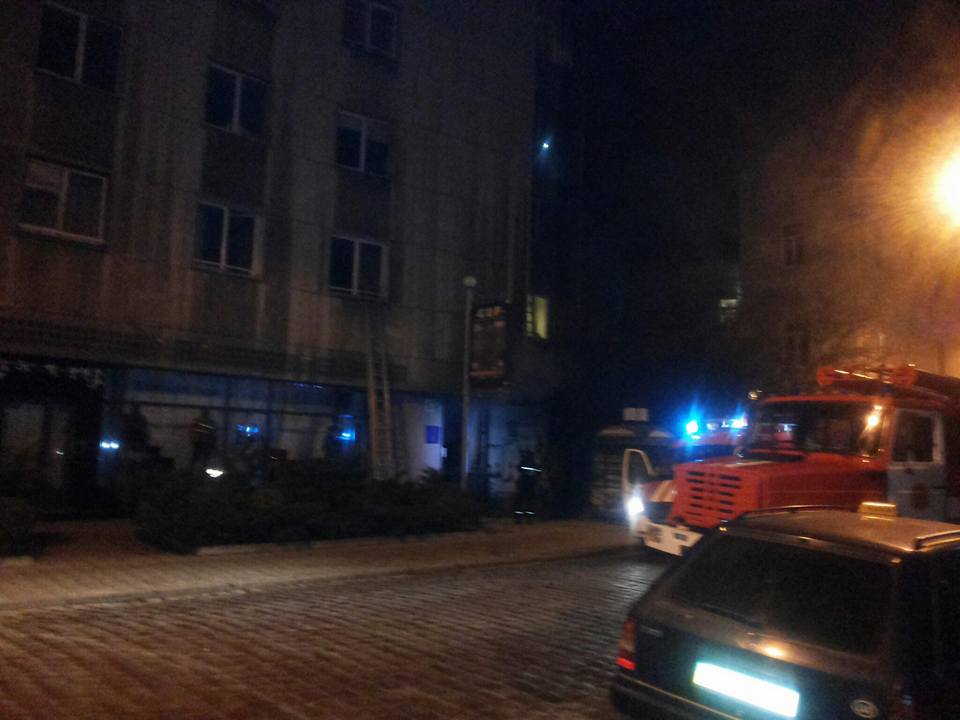 В центре Львова горел дом (ФОТО)