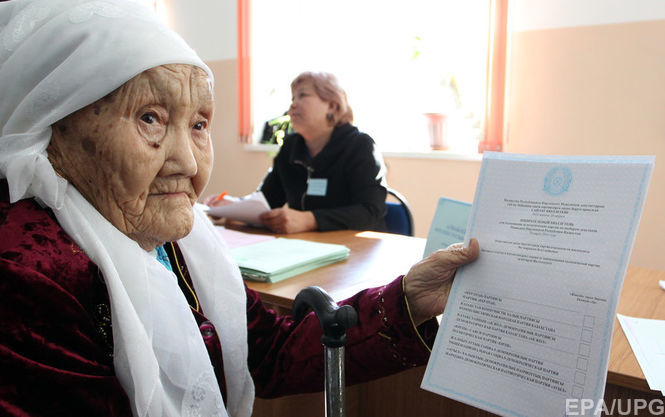 Партія Назарбаєва здобула перемогу на виборах у Казахстані