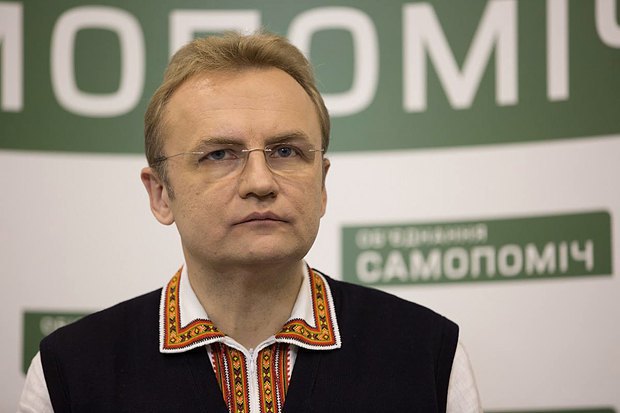 Петиція про відставку Андрія Садового набрала необхідну 1 000 голосів