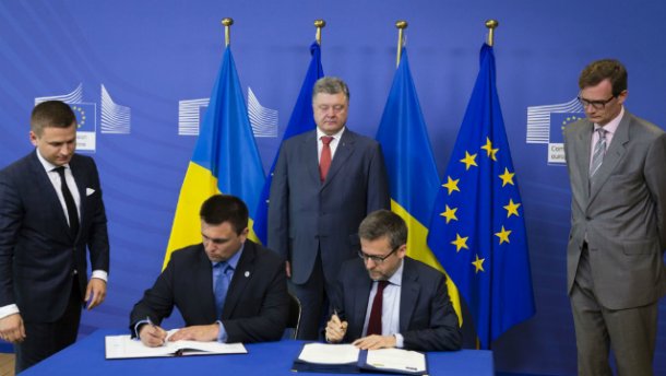 Підсумки міні-саміту Україна-ЄС: про що домовився Порошенко