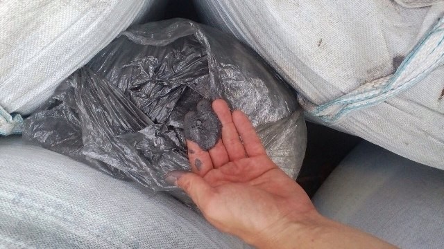 У Костянтинівці СБУ виявила 136 тонн цирконію, який намагалися ввезти до “ДНР” (ФОТО, ВІДЕО)