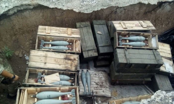 У Донецькій області СБУ виявила у схованці понад сотню мін